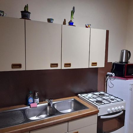 Ferienwohnung Cute,Cosy,Comfortable Studio In The Heart Of Antwerpen Exterior foto