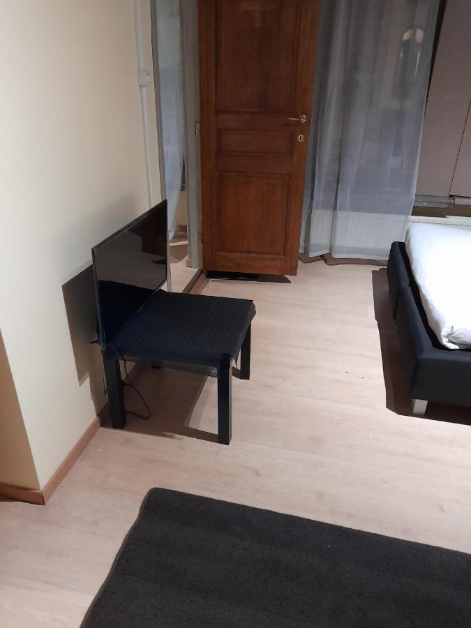 Ferienwohnung Cute,Cosy,Comfortable Studio In The Heart Of Antwerpen Exterior foto