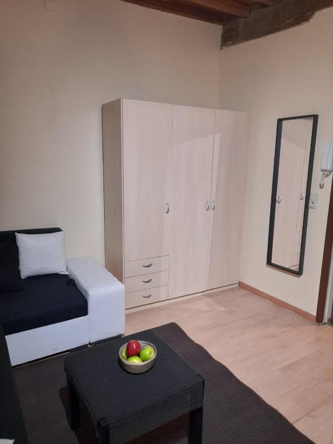Ferienwohnung Cute,Cosy,Comfortable Studio In The Heart Of Antwerpen Exterior foto